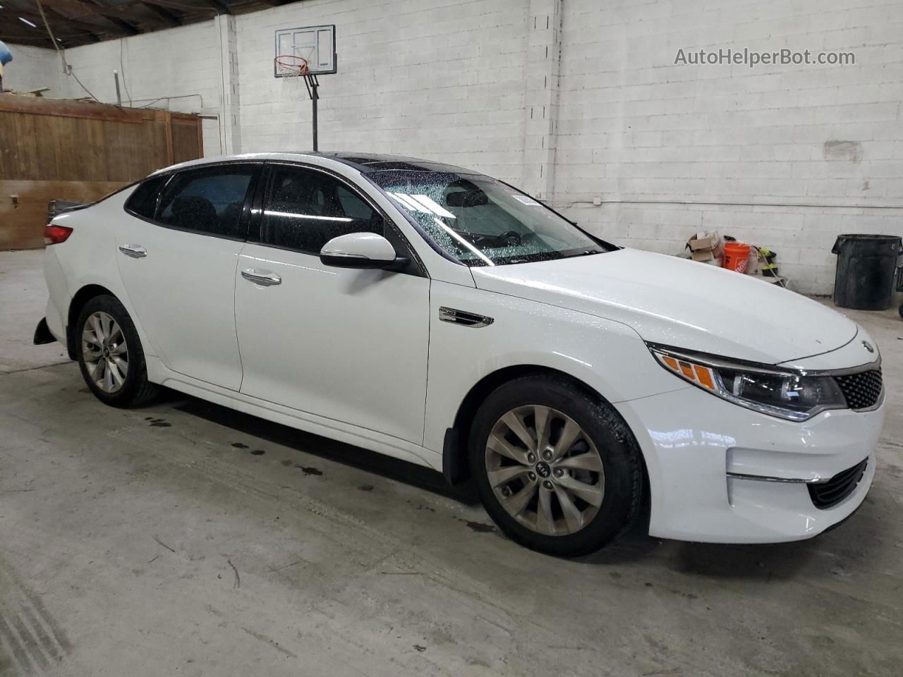 2016 Kia Optima Ex White vin: 5XXGU4L30GG008396