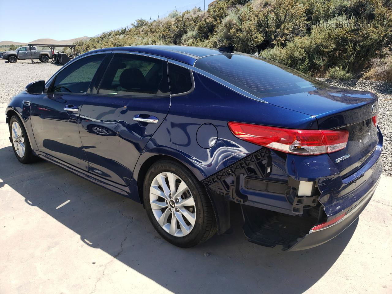 2018 Kia Optima Ex Blue vin: 5XXGU4L30JG224403