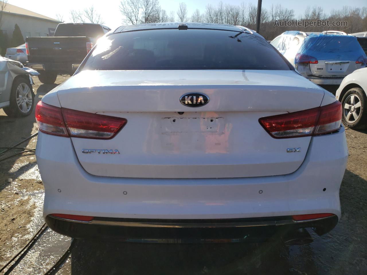 2016 Kia Optima Ex Белый vin: 5XXGU4L35GG012217