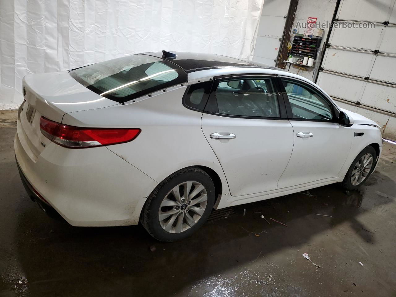 2016 Kia Optima Ex White vin: 5XXGU4L35GG106730