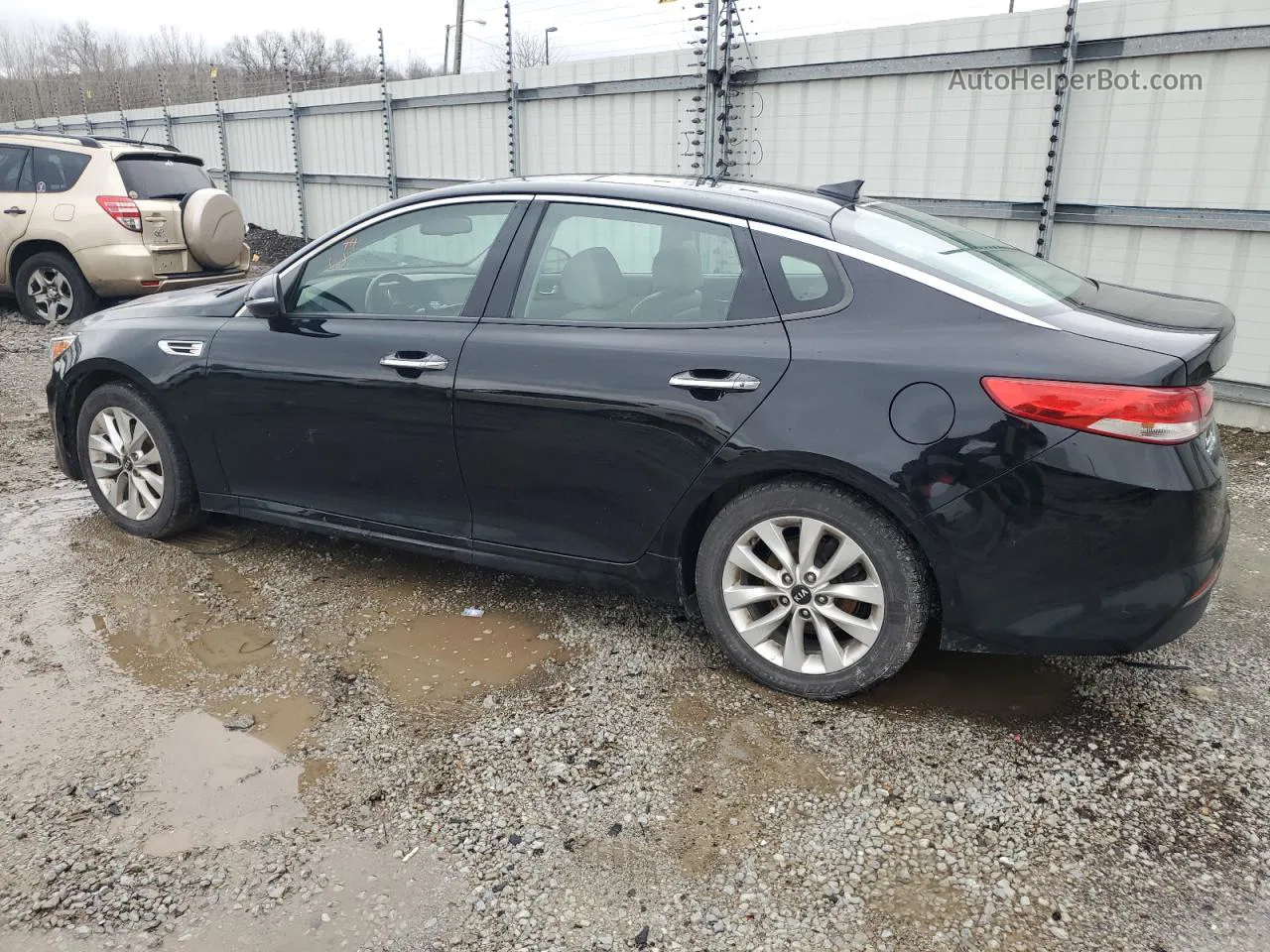 2016 Kia Optima Ex Black vin: 5XXGU4L36GG010119