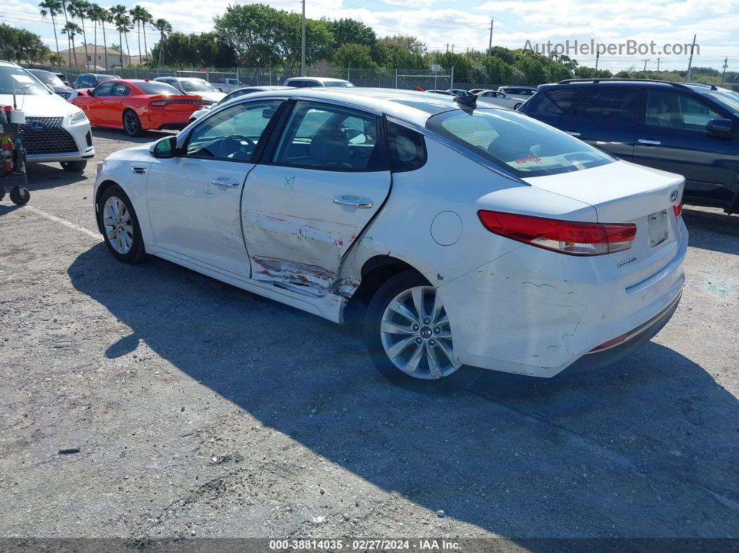 2016 Kia Optima Ex White vin: 5XXGU4L36GG012050