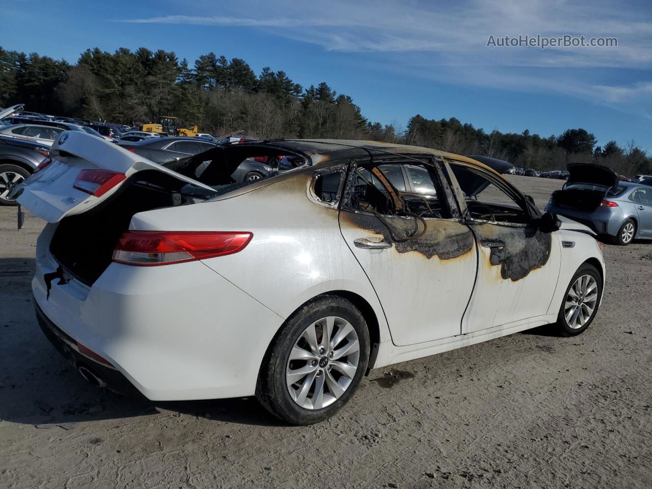 2017 Kia Optima Ex White vin: 5XXGU4L39HG143619