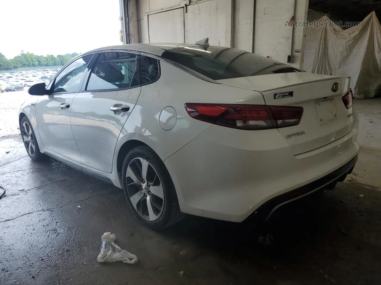 2017 Kia Optima Sx White vin: 5XXGW4L22HG128820