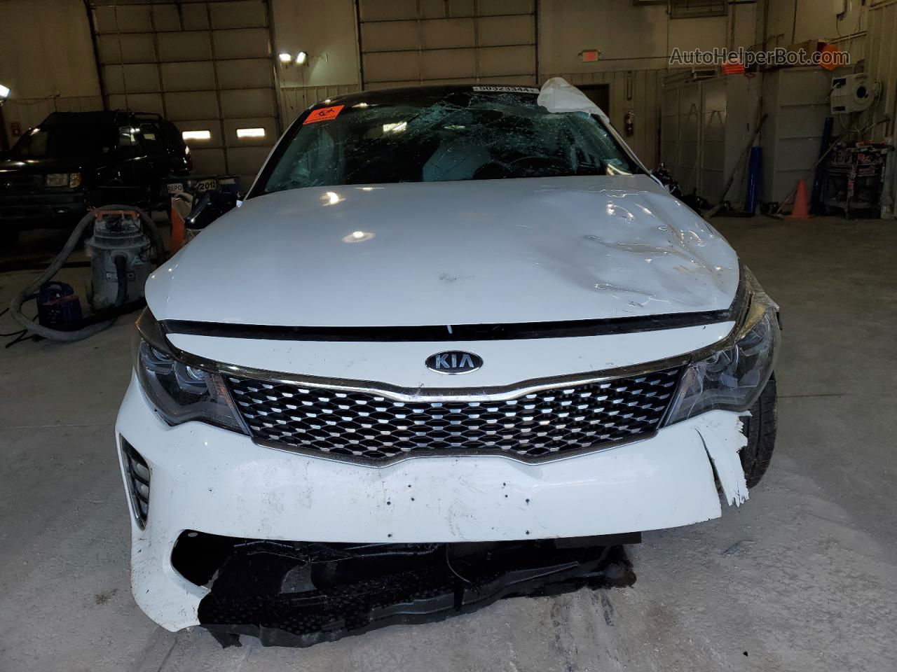 2018 Kia Optima Sx Белый vin: 5XXGW4L24JG222476