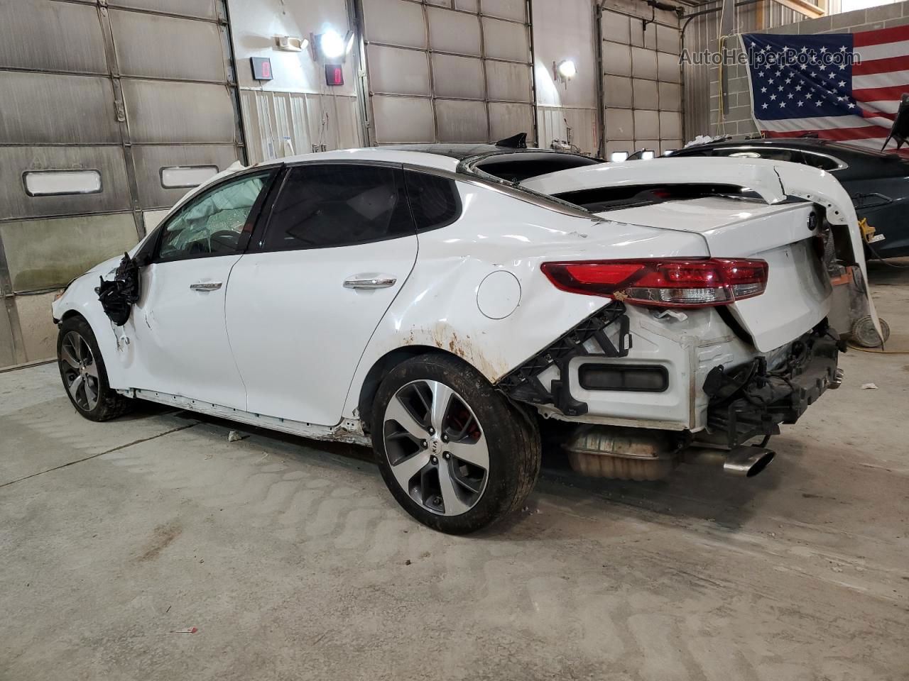 2018 Kia Optima Sx White vin: 5XXGW4L24JG222476