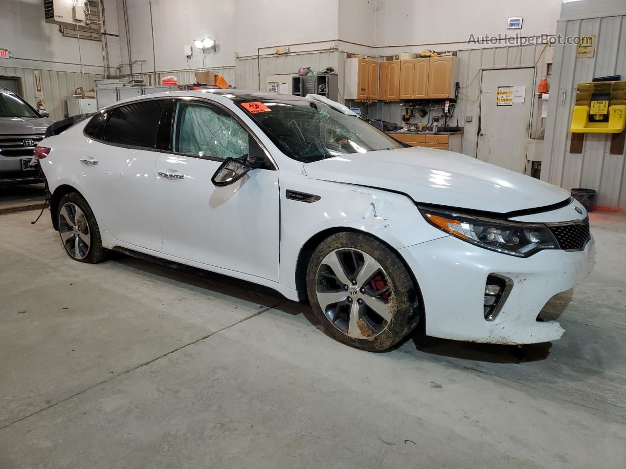 2018 Kia Optima Sx White vin: 5XXGW4L24JG222476