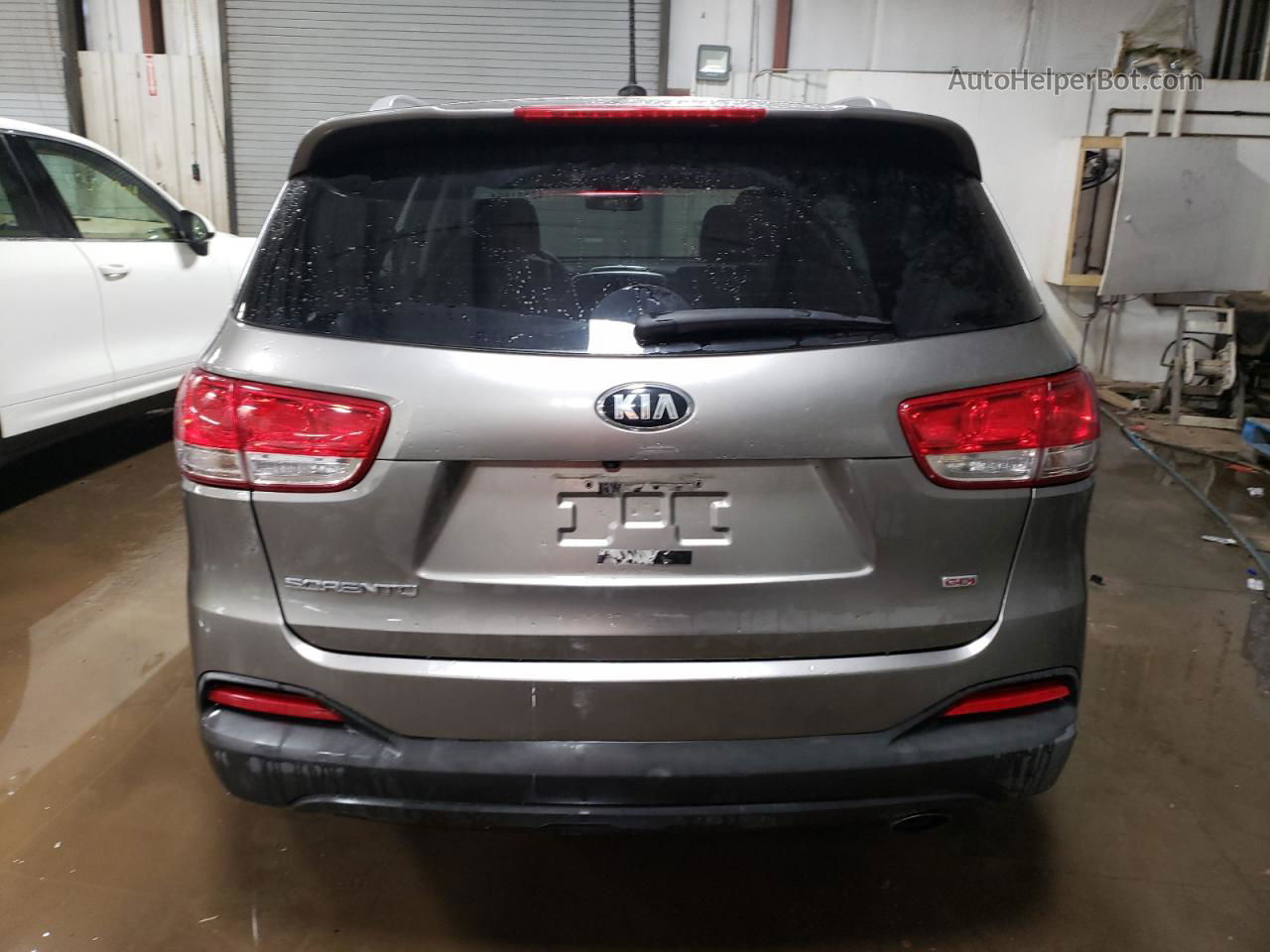 2017 Kia Sorento Lx Серебряный vin: 5XYPG4A30HG296962