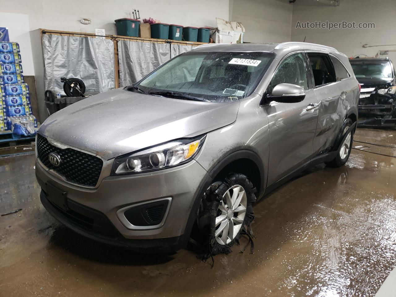 2017 Kia Sorento Lx Silver vin: 5XYPG4A30HG296962