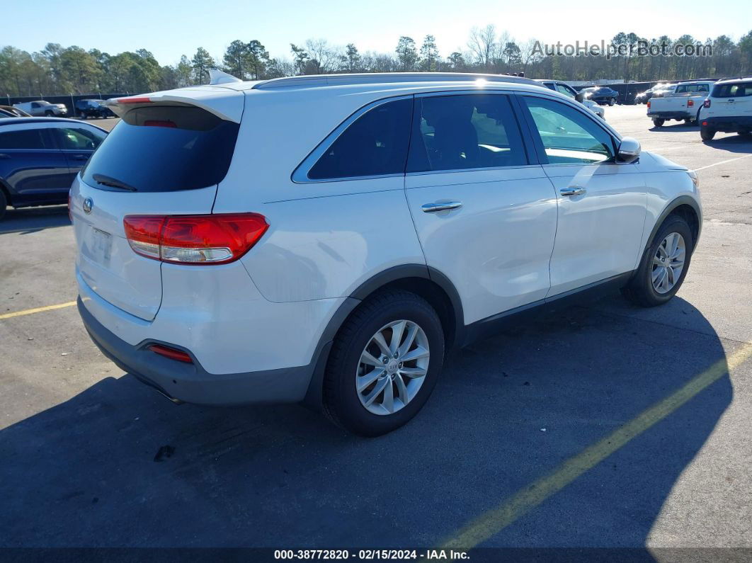 2017 Kia Sorento 2.4l Lx White vin: 5XYPG4A30HG303800