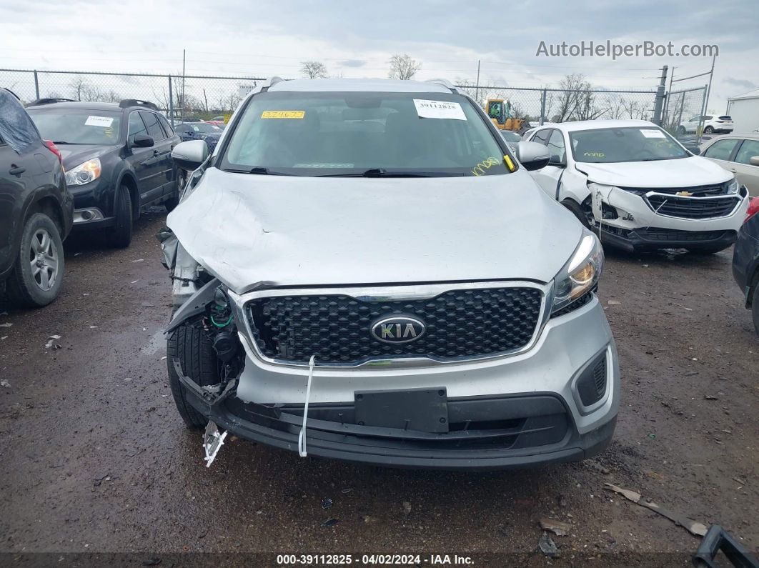 2018 Kia Sorento 2.4l Lx Silver vin: 5XYPG4A30JG374677