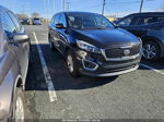 2017 Kia Sorento   vin: 5XYPG4A31HG284500