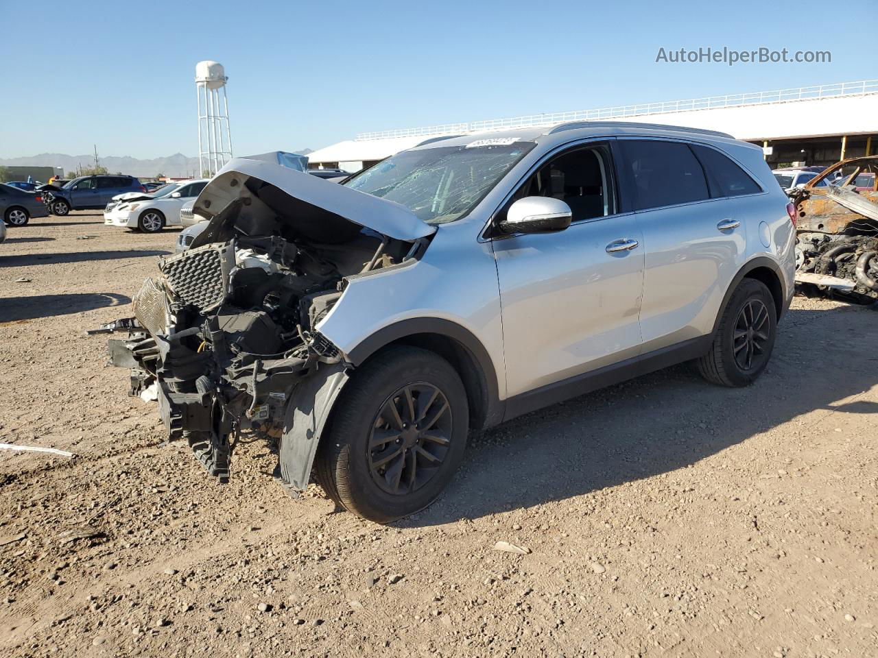 2018 Kia Sorento Lx Silver vin: 5XYPG4A31JG347133