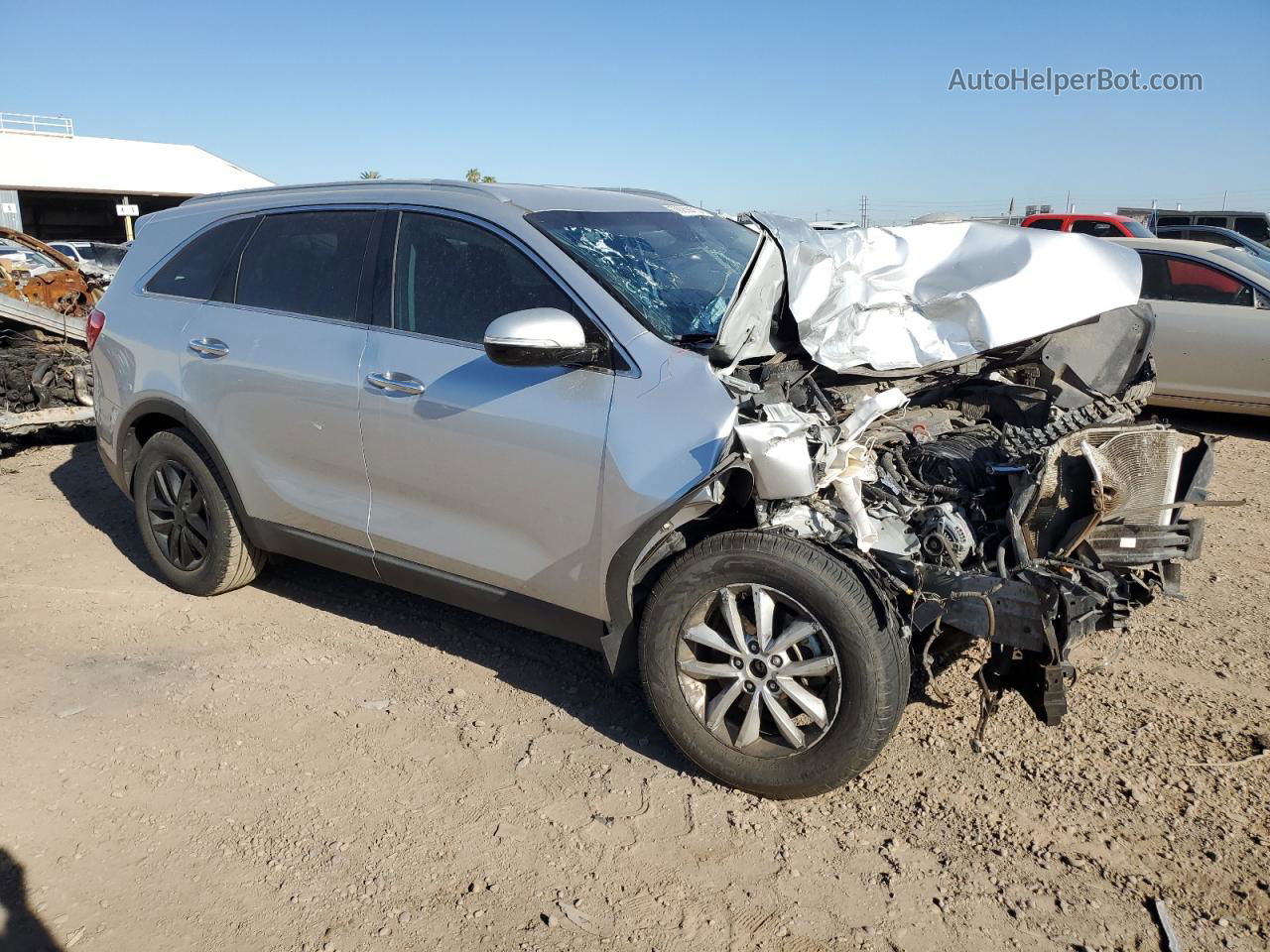 2018 Kia Sorento Lx Silver vin: 5XYPG4A31JG347133