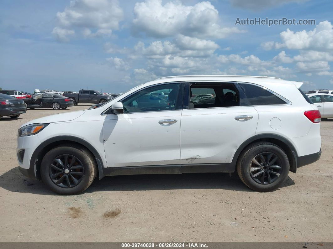 2018 Kia Sorento 2.4l Lx White vin: 5XYPG4A31JG366748