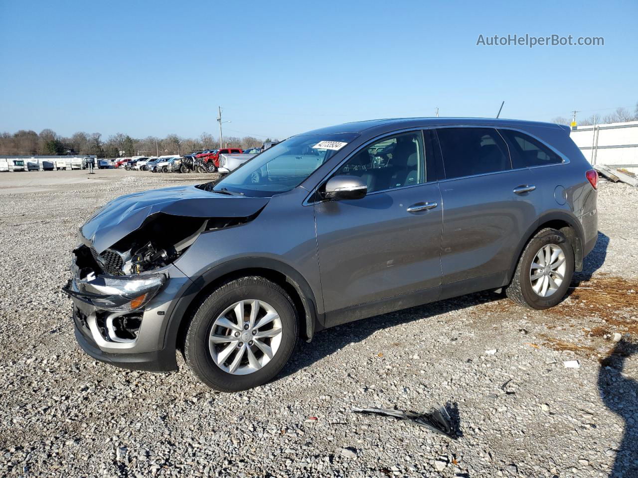 2018 Kia Sorento Lx Gray vin: 5XYPG4A31JG428939