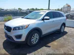 2017 Kia Sorento 2.4l Lx Серебряный vin: 5XYPG4A32HG219753