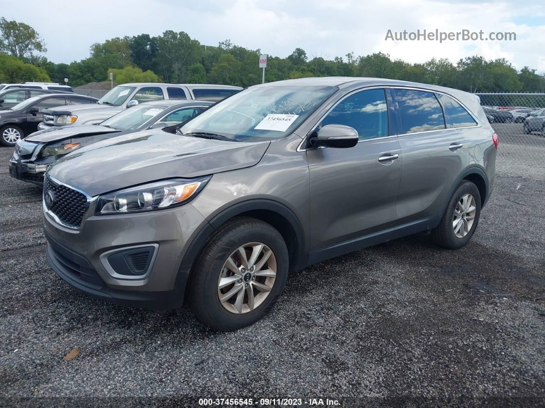 2017 Kia Sorento L Beige vin: 5XYPG4A32HG226976