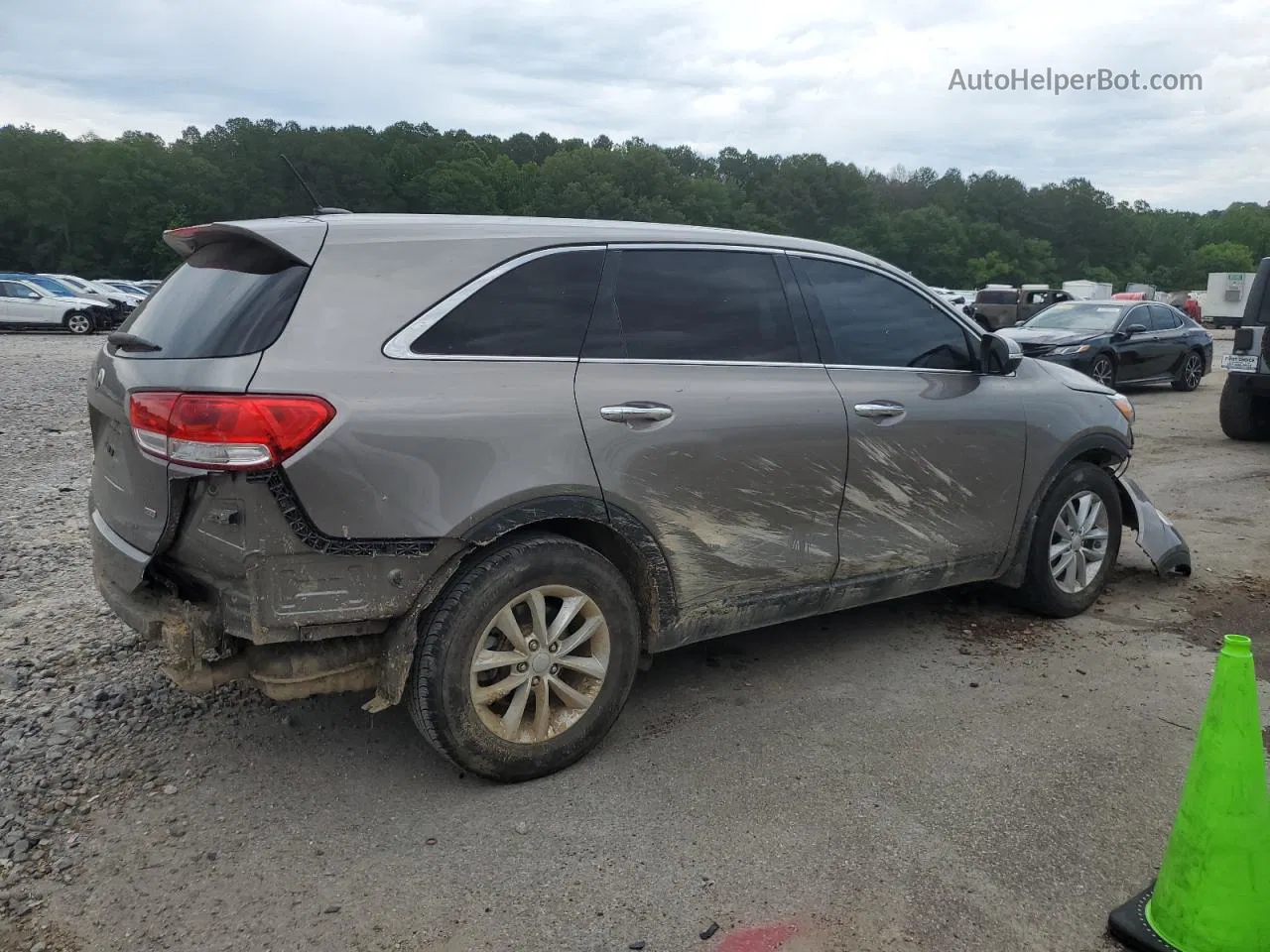 2017 Kia Sorento Lx Gray vin: 5XYPG4A32HG247679