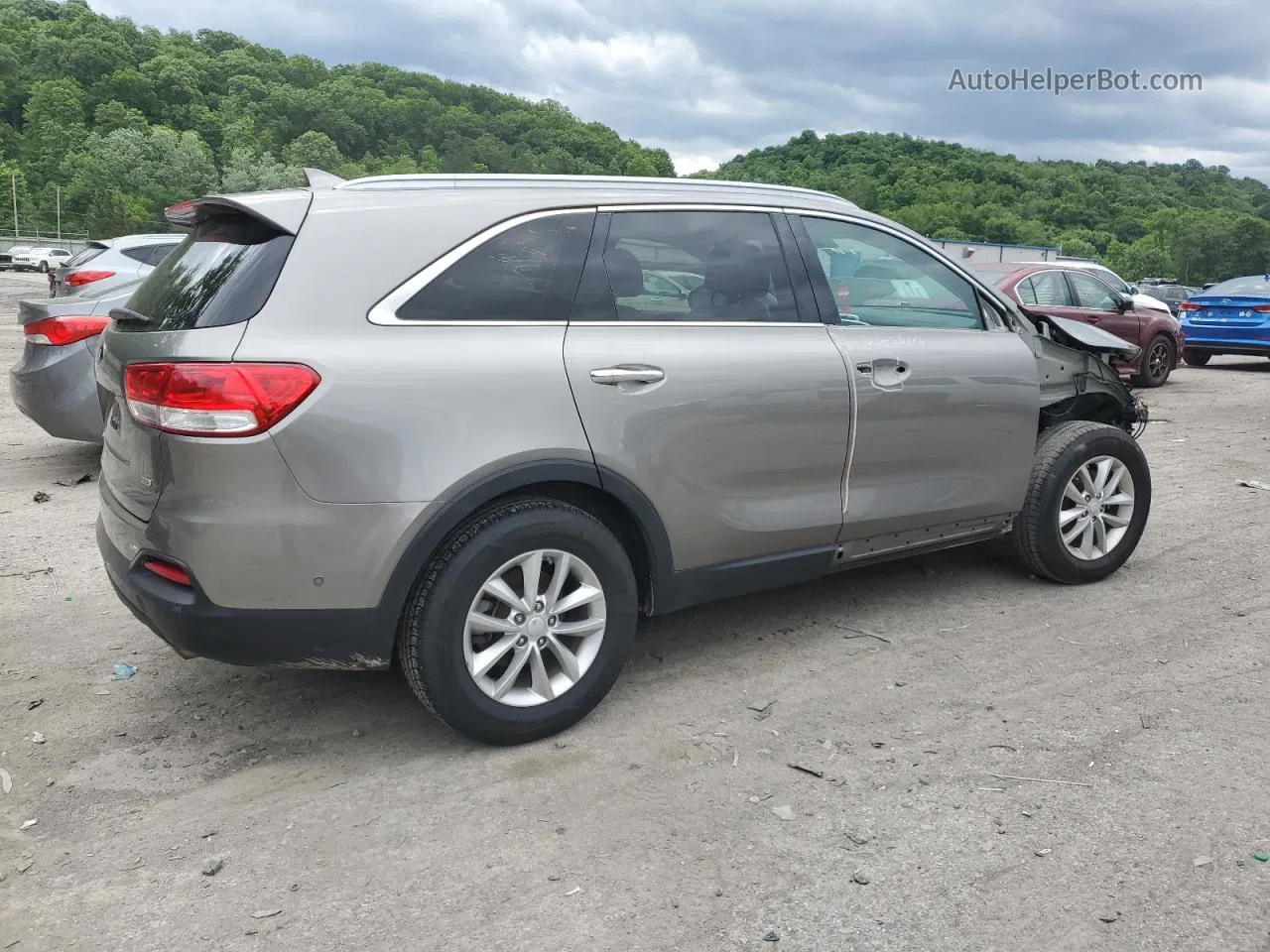 2017 Kia Sorento Lx Gray vin: 5XYPG4A32HG257922