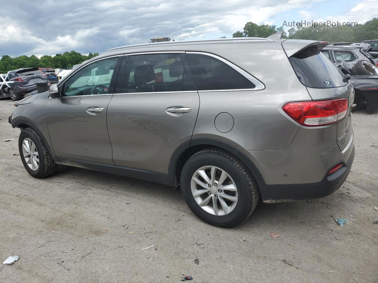 2017 Kia Sorento Lx Gray vin: 5XYPG4A32HG257922