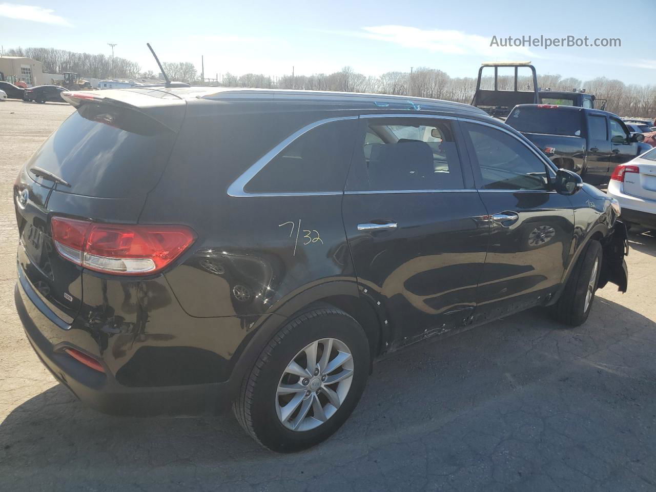 2017 Kia Sorento Lx Черный vin: 5XYPG4A33HG215310