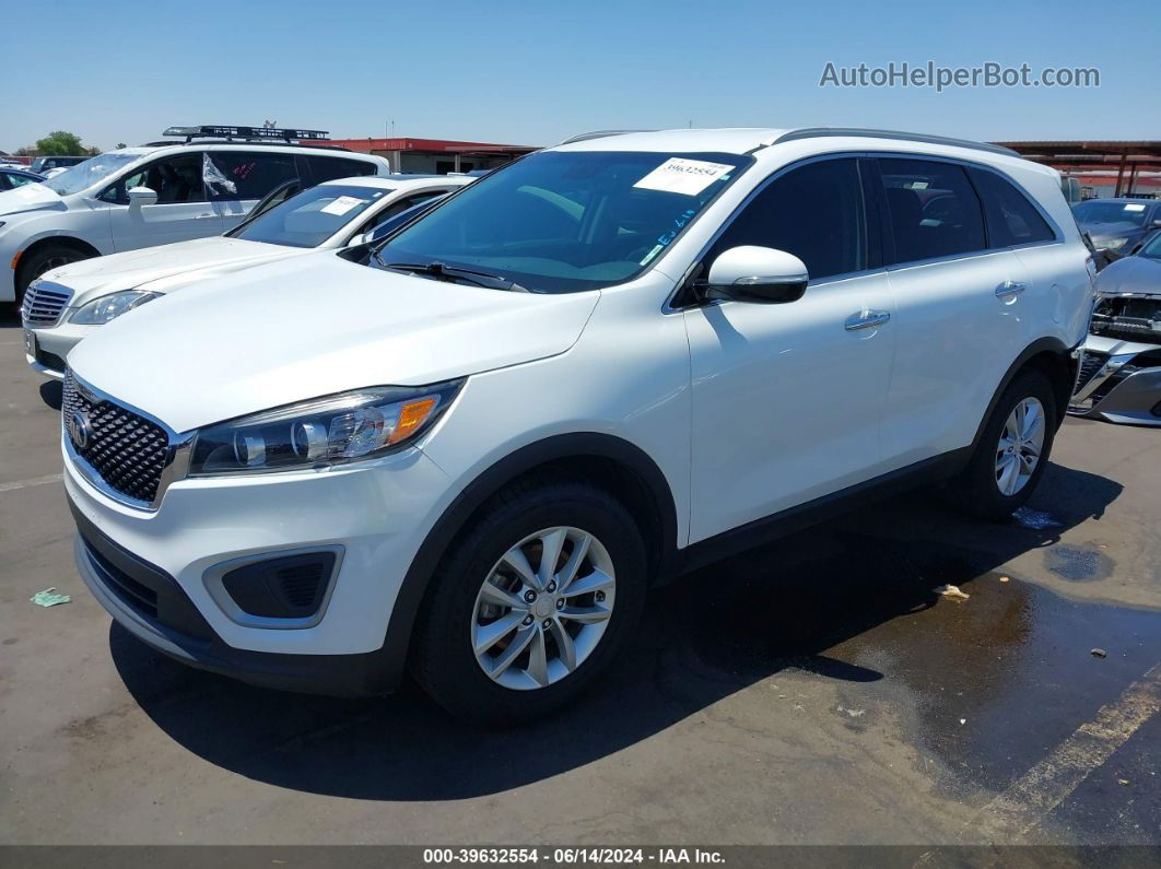 2017 Kia Sorento 2.4l Lx White vin: 5XYPG4A33HG221530