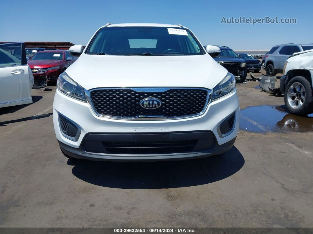 2017 Kia Sorento 2.4l Lx White vin: 5XYPG4A33HG221530