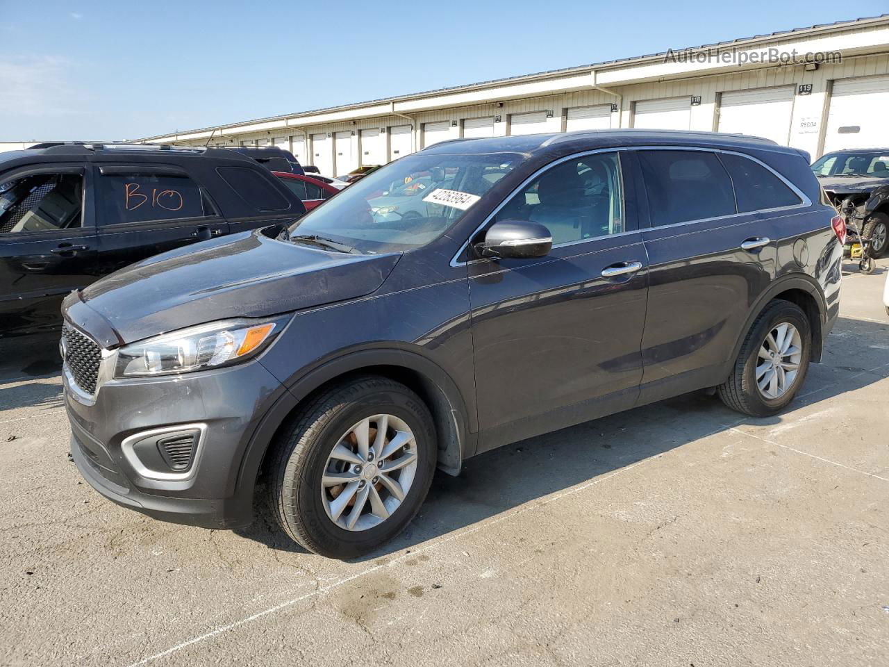 2018 Kia Sorento Lx Gray vin: 5XYPG4A33JG345836