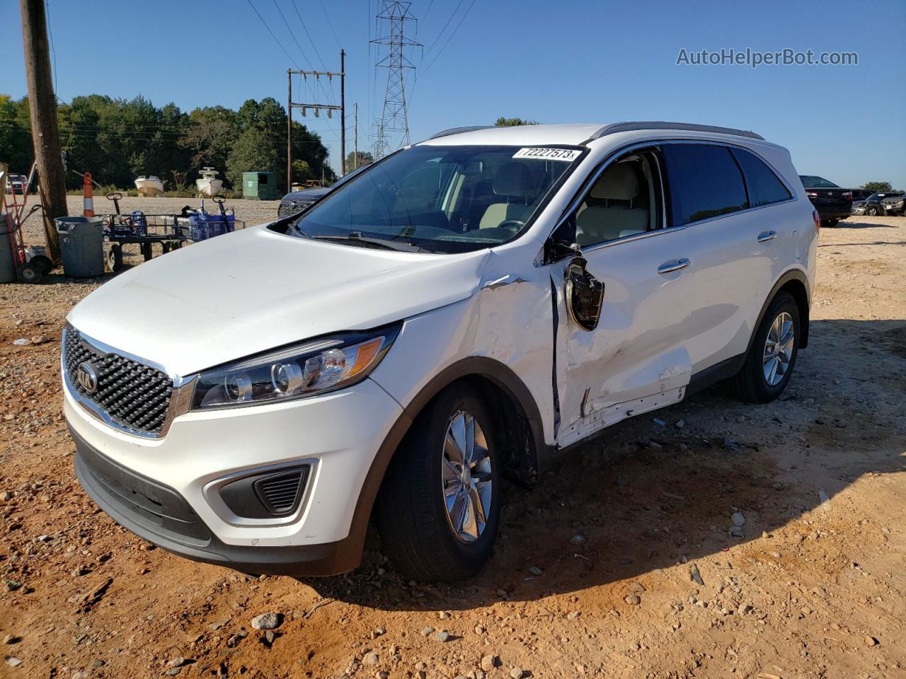 2018 Kia Sorento Lx White vin: 5XYPG4A33JG404027