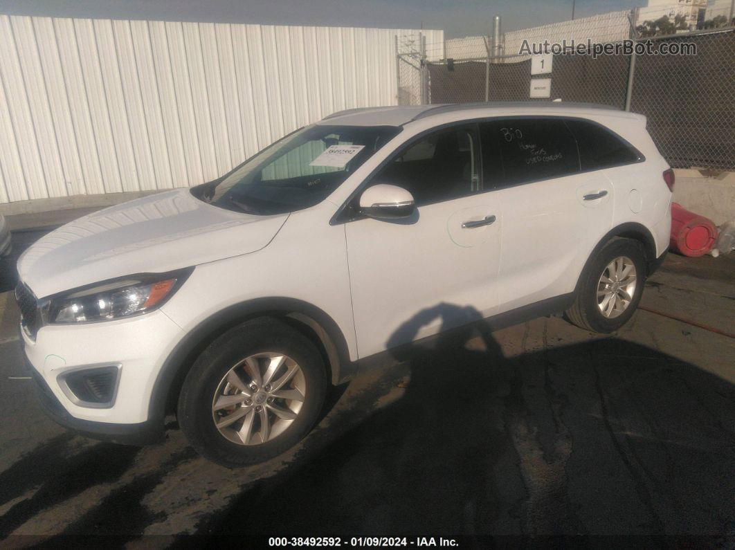 2018 Kia Sorento 2.4l Lx White vin: 5XYPG4A33JG430840