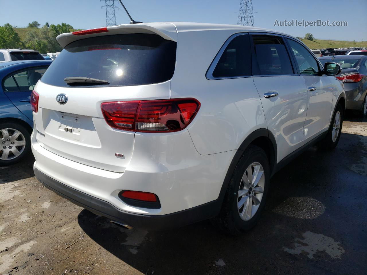 2020 Kia Sorento L White vin: 5XYPG4A33LG647243