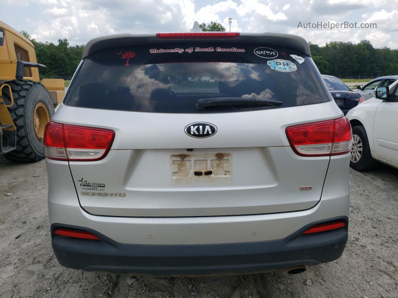 2016 Kia Sorento Lx Silver vin: 5XYPG4A34GG156007