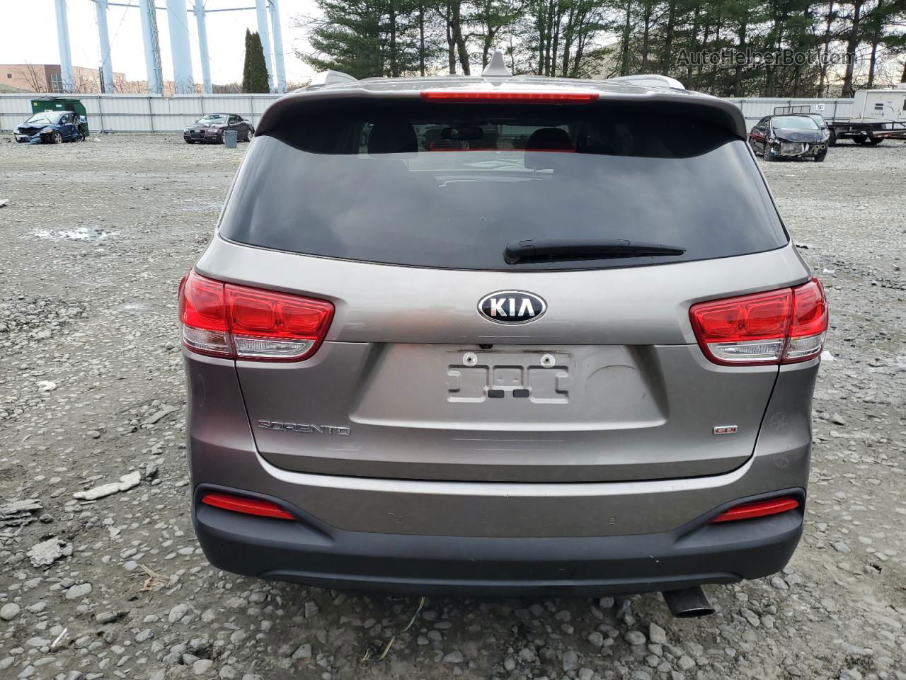 2018 Kia Sorento Lx Gray vin: 5XYPG4A34JG411584