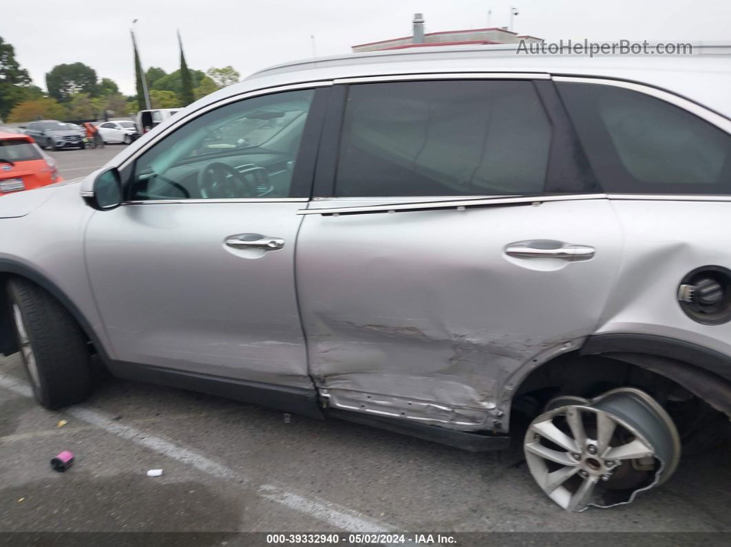 2017 Kia Sorento 2.4l Lx Silver vin: 5XYPG4A35HG206236