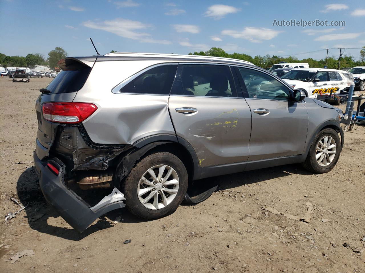 2017 Kia Sorento Lx Серый vin: 5XYPG4A35HG221626