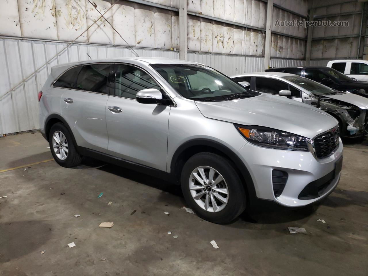 2020 Kia Sorento L Серебряный vin: 5XYPG4A35LG695407