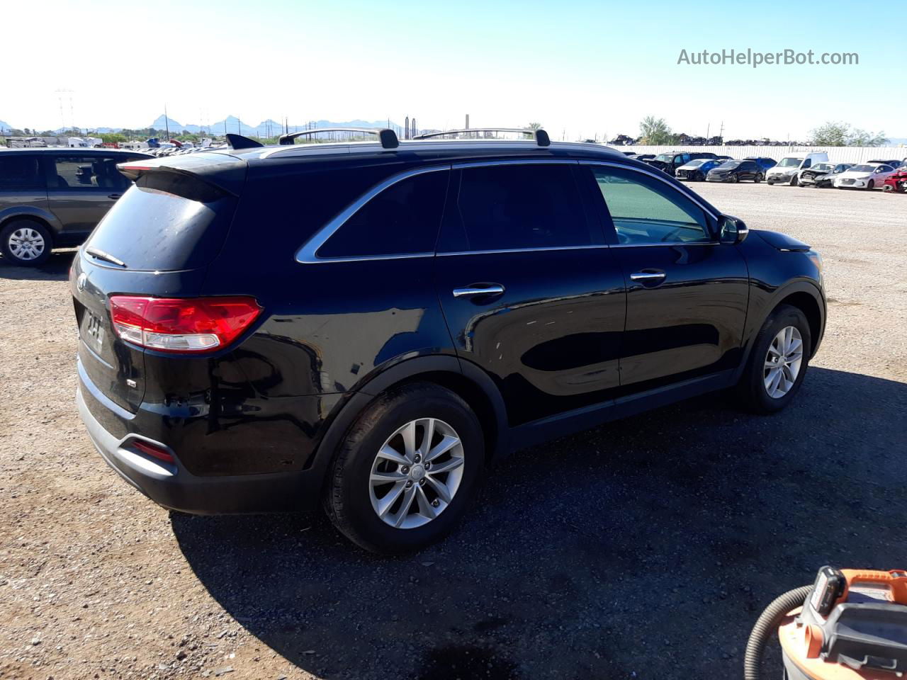 2017 Kia Sorento Lx Черный vin: 5XYPG4A36HG304398