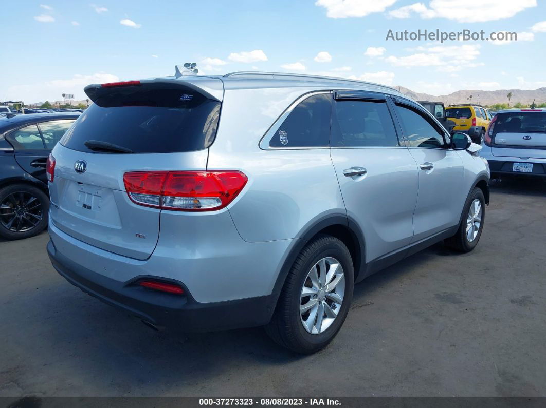 2018 Kia Sorento Lx Silver vin: 5XYPG4A36JG371671