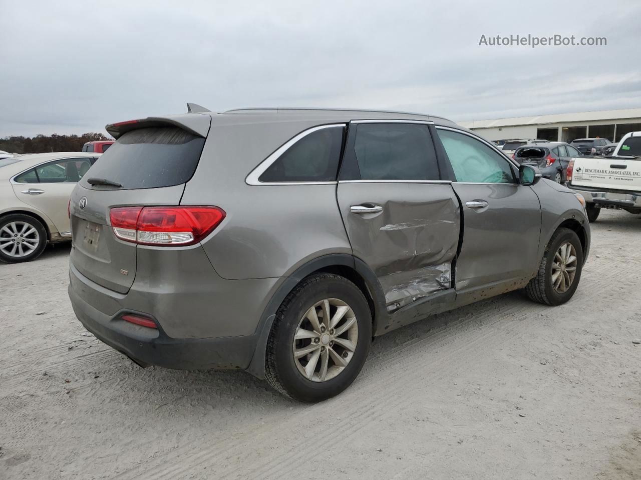 2018 Kia Sorento Lx Gray vin: 5XYPG4A36JG412204