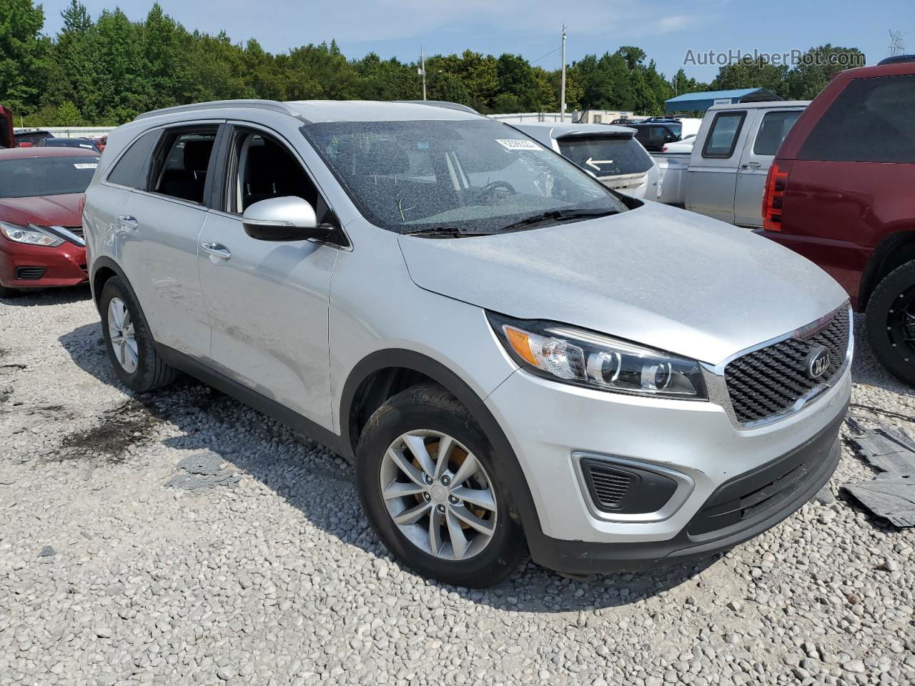 2018 Kia Sorento Lx Silver vin: 5XYPG4A36JG413188