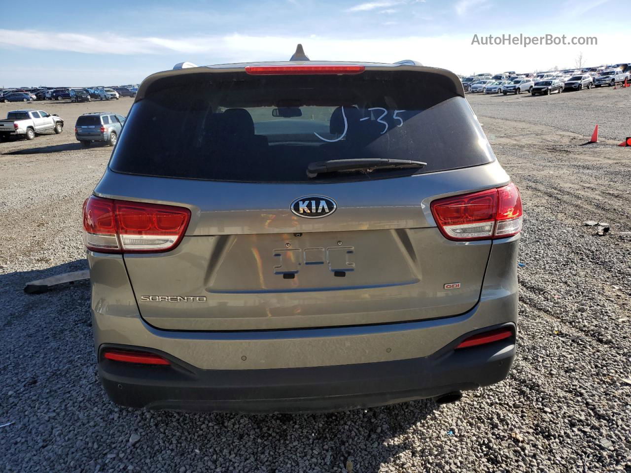 2018 Kia Sorento Lx Gray vin: 5XYPG4A36JG431352