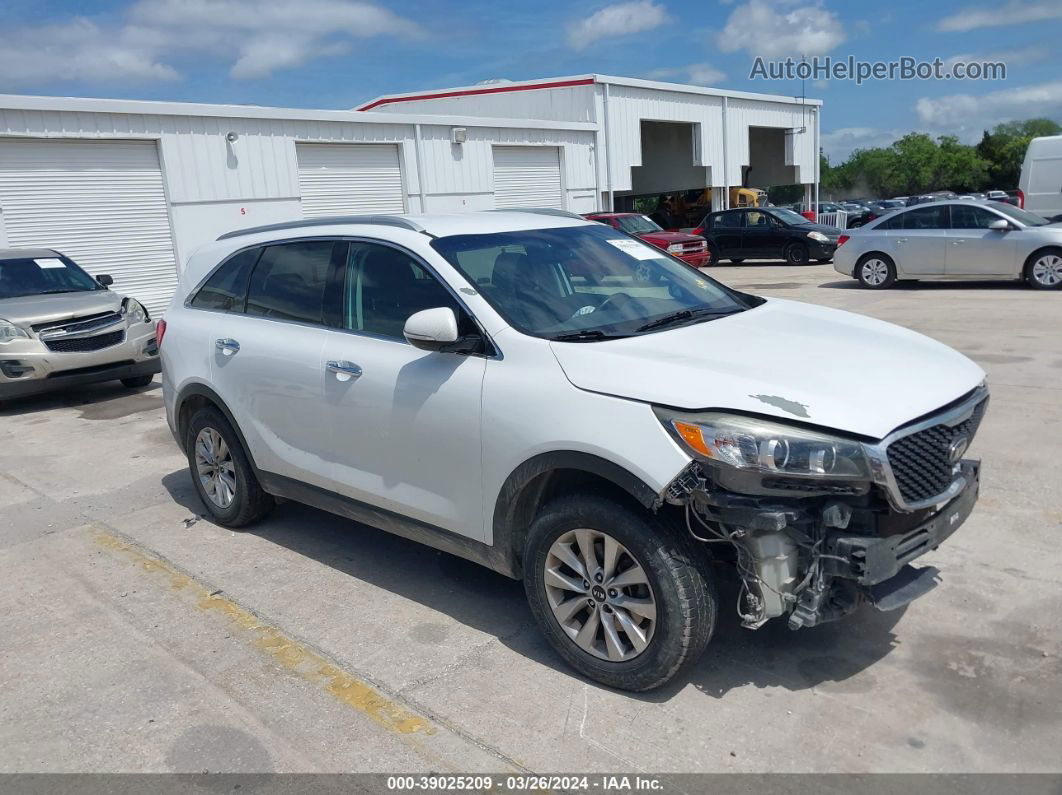 2017 Kia Sorento 2.4l Lx White vin: 5XYPG4A37HG216931