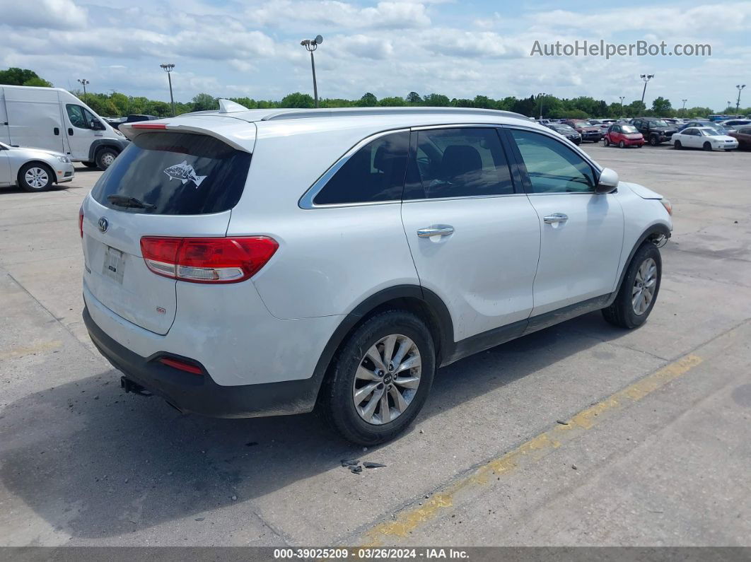 2017 Kia Sorento 2.4l Lx White vin: 5XYPG4A37HG216931