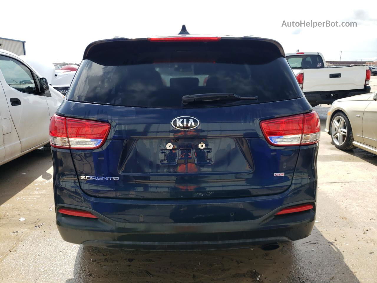 2018 Kia Sorento Lx Синий vin: 5XYPG4A37JG418156