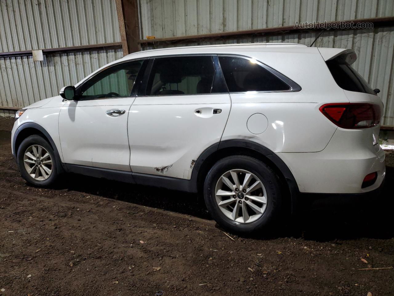 2020 Kia Sorento L White vin: 5XYPG4A37LG636696