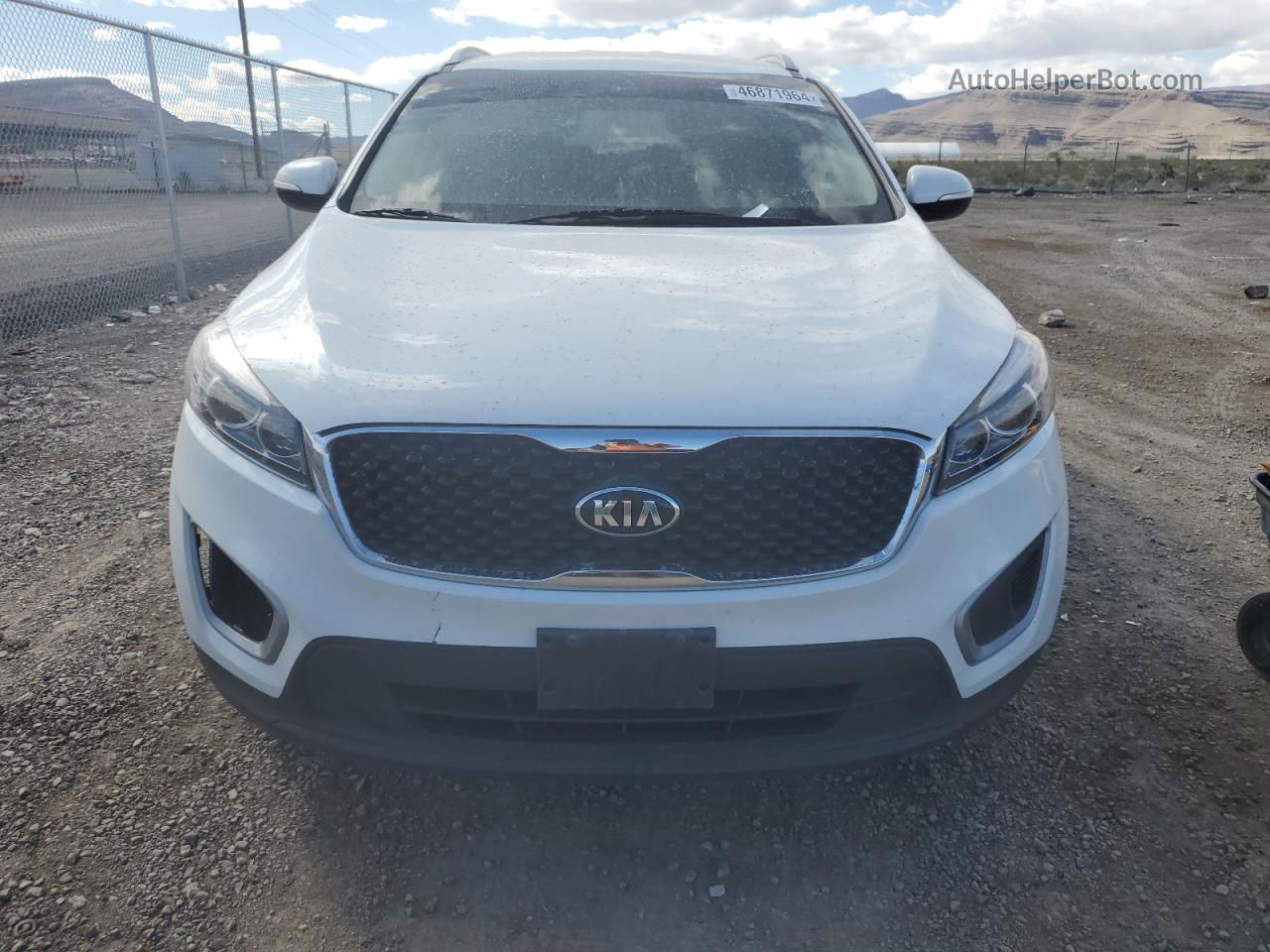 2018 Kia Sorento Lx White vin: 5XYPG4A38JG340146