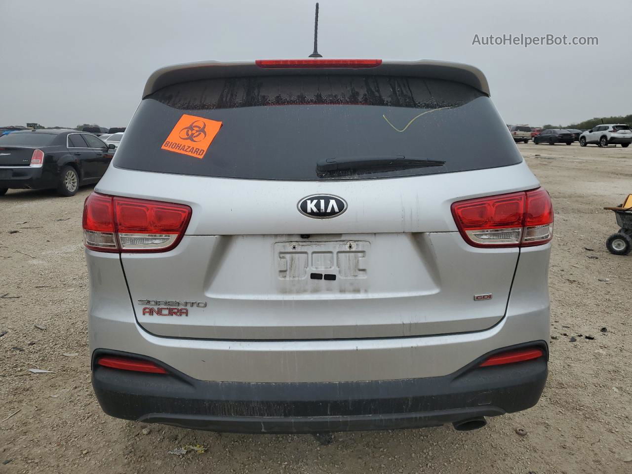 2018 Kia Sorento Lx Silver vin: 5XYPG4A38JG411989