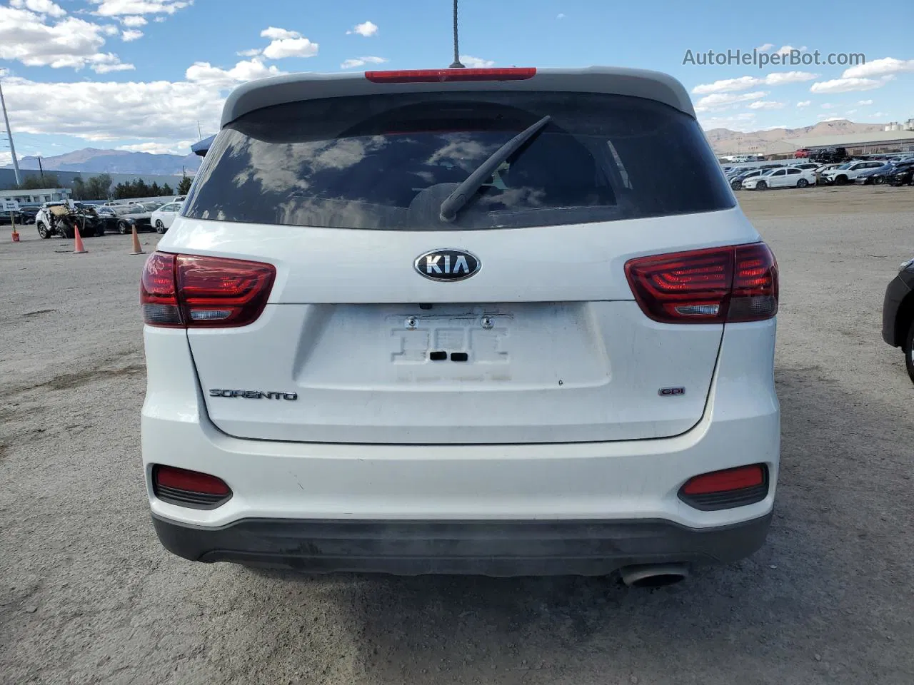 2020 Kia Sorento L Белый vin: 5XYPG4A38LG708781