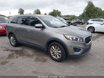 2017 Kia Sorento 2.4l Lx Серый vin: 5XYPG4A39HG242673